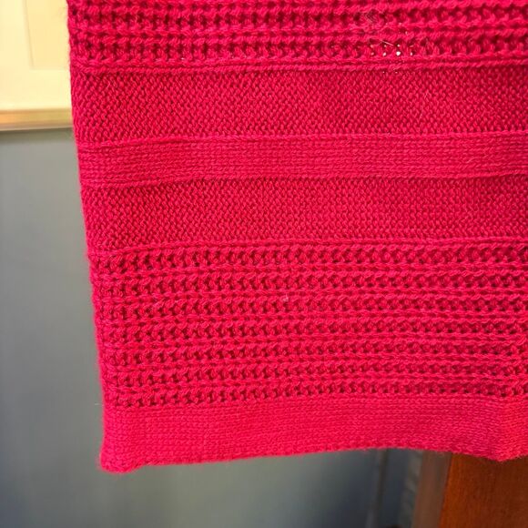 Unisex Red Cotton Knit Infinity Scarf, Tunnel Neck - Picture 5 of 6